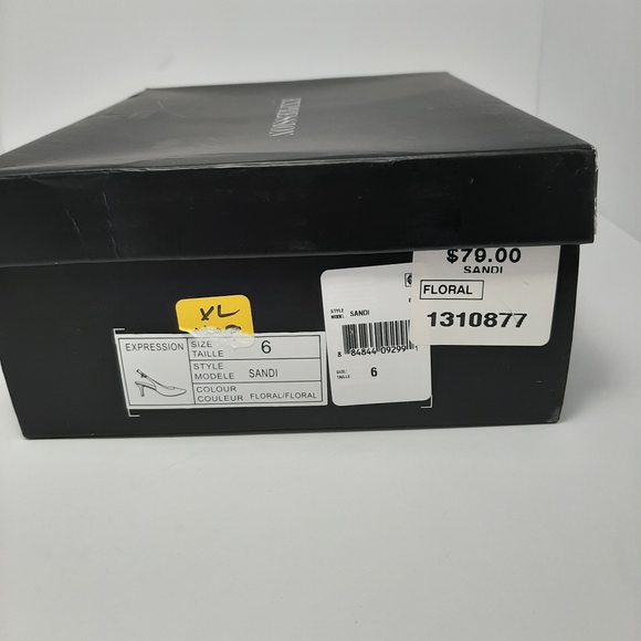 Expression Women Size 6 Heels Like New - Picture 4 of 6